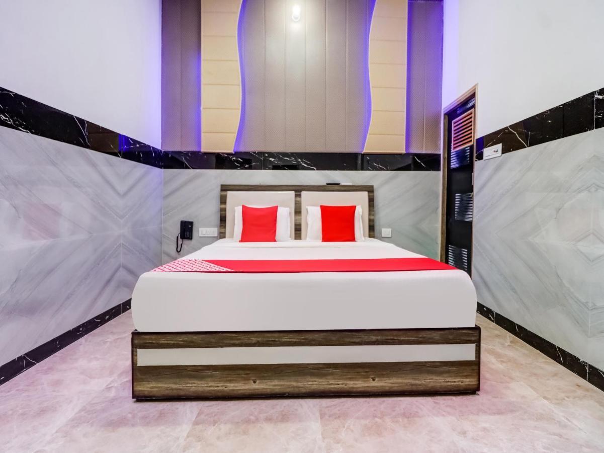 Oyo Flagship 83121 Hotel Rose Vip Сахаранпур Экстерьер фото