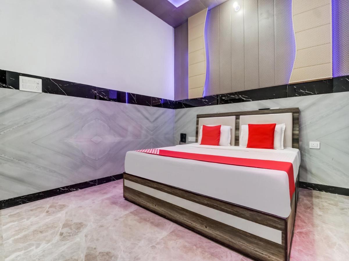 Oyo Flagship 83121 Hotel Rose Vip Сахаранпур Экстерьер фото