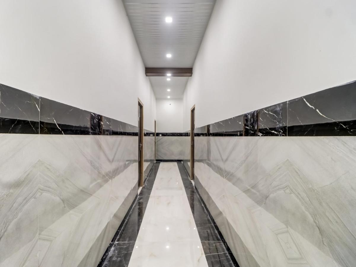 Oyo Flagship 83121 Hotel Rose Vip Сахаранпур Экстерьер фото
