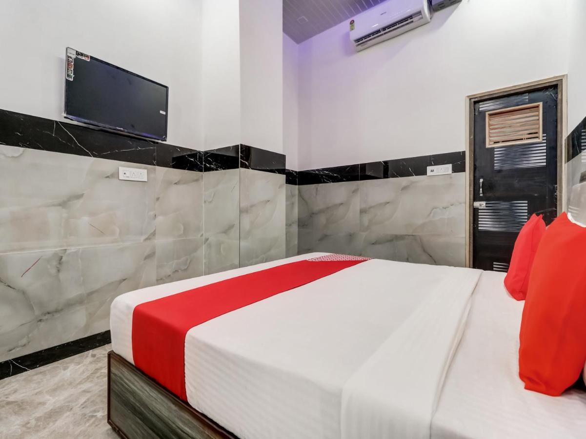 Oyo Flagship 83121 Hotel Rose Vip Сахаранпур Экстерьер фото
