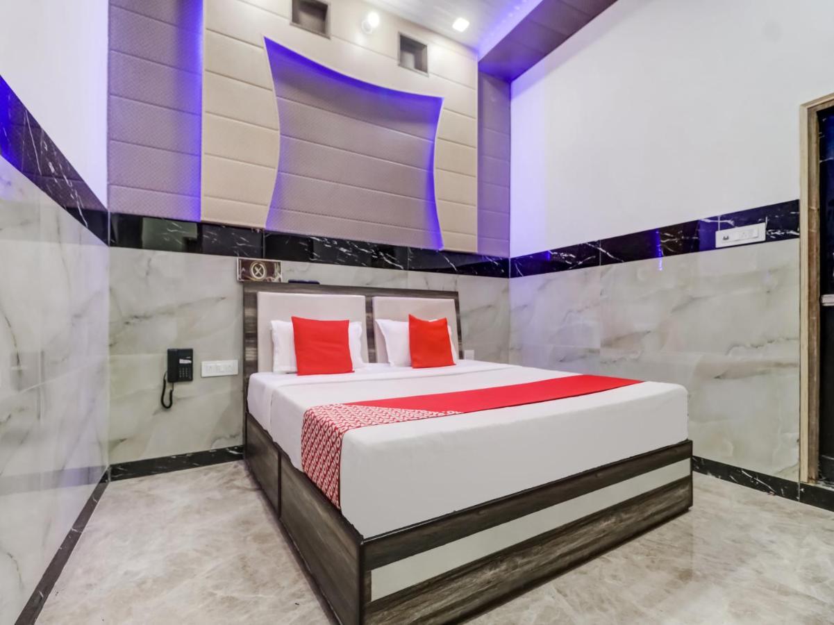 Oyo Flagship 83121 Hotel Rose Vip Сахаранпур Экстерьер фото